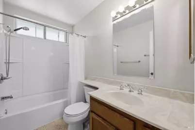 636 Tiburon Court, Vacaville, CA 95687 - Photo 22