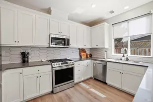 7750 Wildrose Way, Rohnert Park, CA 94928 - Photo 10