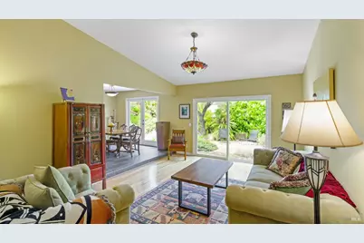 400 Smith Court, Petaluma, CA 94952 - Photo 16