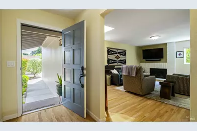 400 Smith Court, Petaluma, CA 94952 - Photo 6
