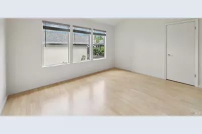 704 Bay Street, Suisun City, CA 94585 - Photo 22