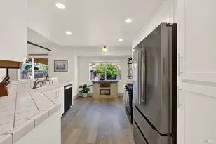 699 Shannon Dr, Vacaville, CA 95688 - Photo 40