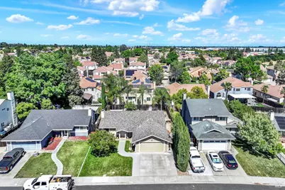 699 Shannon Drive, Vacaville, CA 95688 - Photo 4