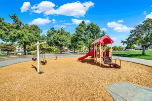 699 Shannon Dr, Vacaville, CA 95688 - Photo 84