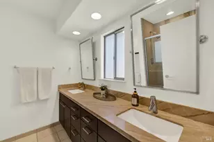 699 Shannon Dr, Vacaville, CA 95688 - Photo 46