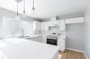 1052 Helen Ct, Petaluma, CA 94954 - Photo 6