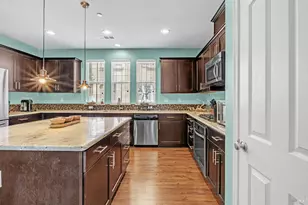 1153 M L King Dr, Hayward, CA 94541 - Photo 26