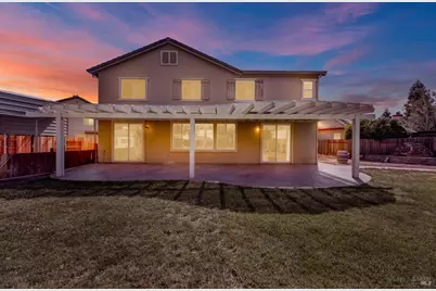 515 Kings Court, Dixon, CA 95620 - Photo 2