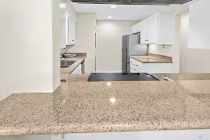 212 Foss Creek Cir, Healdsburg, CA 95448 - Photo 6