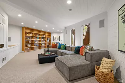 1100 Bayhills Drive, San Rafael, CA 94903 - Photo 22