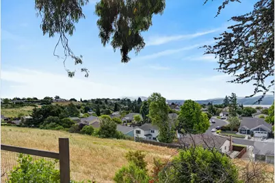 284 Carlisle Way, Benicia, CA 94510 - Photo 22