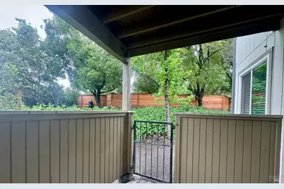 2528 Westberry Drive, Santa Rosa, CA 95403 - Photo 18