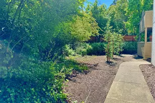 2528 Westberry Dr, Santa Rosa, CA 95403 - Photo 30
