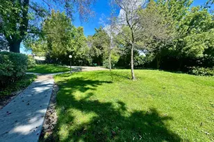 2528 Westberry Dr, Santa Rosa, CA 95403 - Photo 36