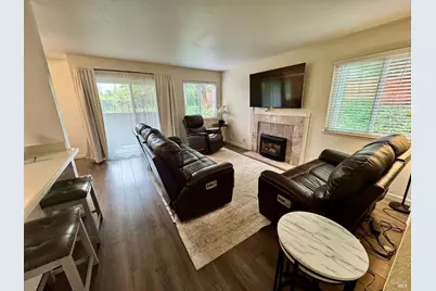 2528 Westberry Drive, Santa Rosa, CA 95403 - Photo 2