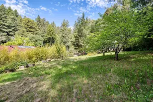 15715 Drake Rd, Guerneville, CA 95446 - Photo 40