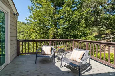 2554 Vineyard Road, Novato, CA 94947 - Photo 32