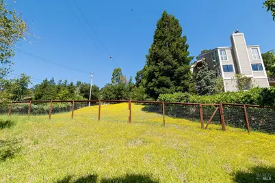 2554 Vineyard Road, Novato, CA 94947 - Photo 50