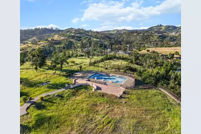 3981 Skyfarm Drive, Santa Rosa, CA 95403 - Photo 16