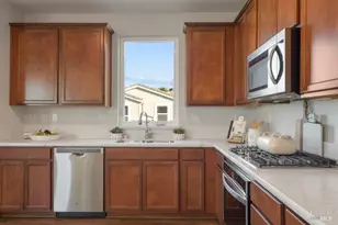589 Sapphire St, Petaluma, CA 94952 - Photo 22