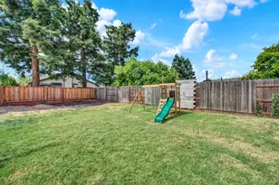 439 Hamilton Dr, Fairfield, CA 94533 - Photo 34