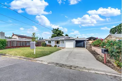 439 Hamilton Drive, Fairfield, CA 94533 - Photo 2
