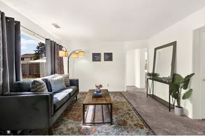 439 Hamilton Drive, Fairfield, CA 94533 - Photo 4
