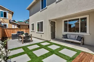 2527 Courtney Ave, Santa Rosa, CA 95403 - Photo 16