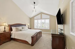 33 Peninsula Ct, Napa, CA 94559 - Photo 22