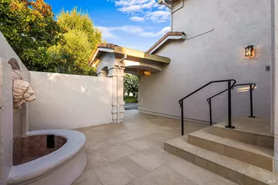 33 Peninsula Court, Napa, CA 94559 - Photo 4