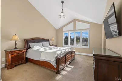 33 Peninsula Court, Napa, CA 94559 - Photo 30