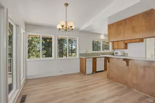 19985 Northwoods Dr, Lakehead, CA 96051 - Photo 16