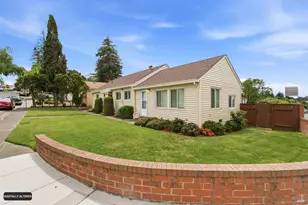 930 Valle Vista Ave, Vallejo, CA 94590 - Photo 2