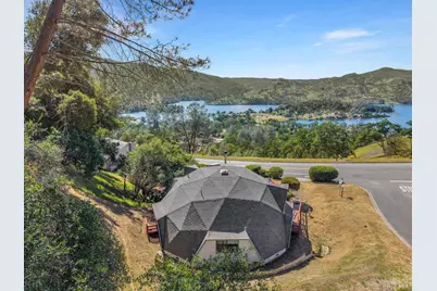 203 Blue Cove Court, Napa, CA 94558 - Photo 2
