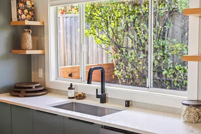 711 Del Ganado Road, San Rafael, CA 94903 - Photo 16