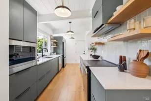 711 Del Ganado Rd, San Rafael, CA 94903 - Photo 18