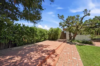 1124 Wine Country Avenue, Napa, CA 94558 - Photo 14