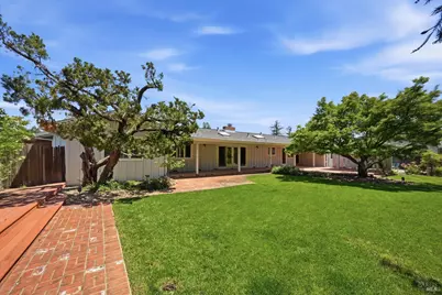 1124 Wine Country Avenue, Napa, CA 94558 - Photo 12