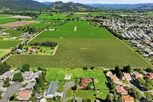 1124 Wine Country Ave, Napa, CA 94558 - Photo 2