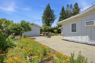 1124 Wine Country Ave, Napa, CA 94558 - Photo 16