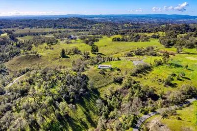 10547 Chalk Hill Road, Healdsburg, CA 95448 - Photo 12