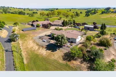 7959 Linda Vista Road, Vacaville, CA 95688 - Photo 80