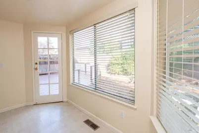 7036 Edinburgh Court, Windsor, CA 95492 - Photo 12