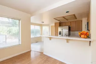 7036 Edinburgh Ct, Windsor, CA 95492 - Photo 8