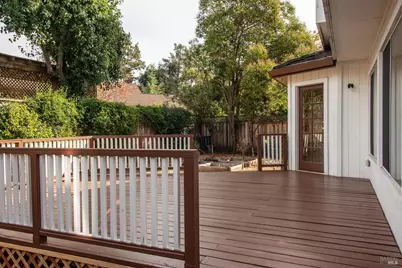 7036 Edinburgh Court, Windsor, CA 95492 - Photo 2