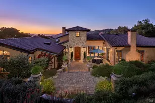 3763 Matanzas Creek Ln, Santa Rosa, CA 95404 - Photo 2