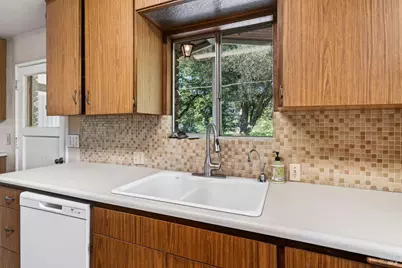 2062 Laguna Road, Santa Rosa, CA 95401 - Photo 18