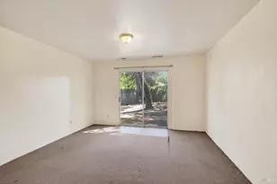 2062 Laguna Rd, Santa Rosa, CA 95401 - Photo 32
