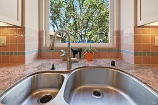 218 Grove St, Windsor, CA 95492 - Photo 12