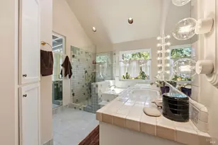 218 Grove St, Windsor, CA 95492 - Photo 32